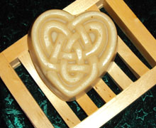 Genieer-Luxusseife mit Aloevera+Eisenkraut